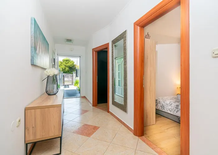 Appartement Modern With Private Pool