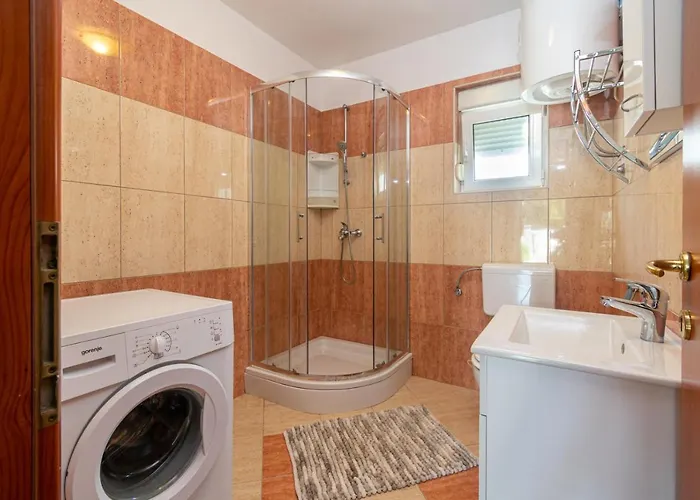 Modern With Private Pool